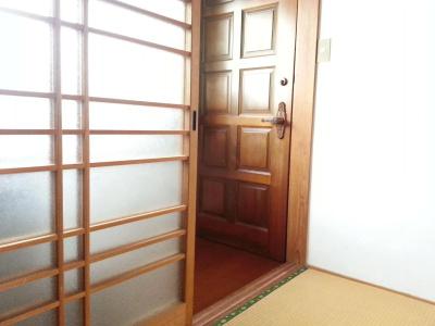 Nakamura House - 2