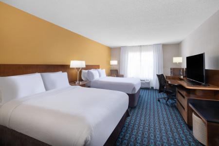 Fairfield Inn West - 3