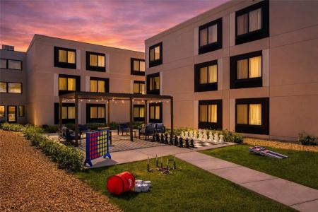 Four Points by Sheraton San Diego - Sea World - 24