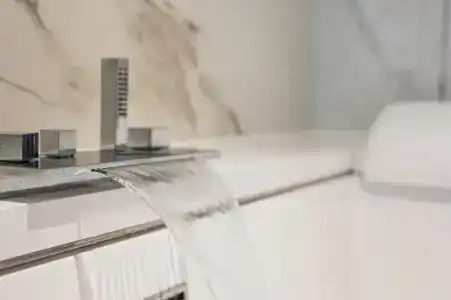 Hyperion City with Heated Pool - 311