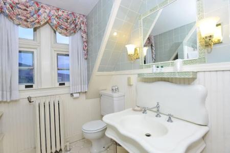Wilburton Inn - 54