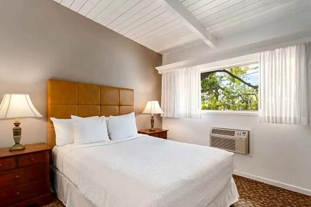 Best Western Plus - 209