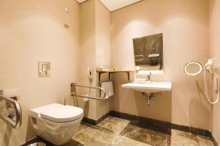 Crowne Plaza Istanbul Oryapark, An Ihg - 35
