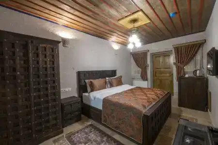 Underground Cave Suites - 23