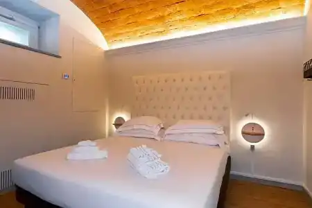 Florence Luxury Suites and Wellness - 34