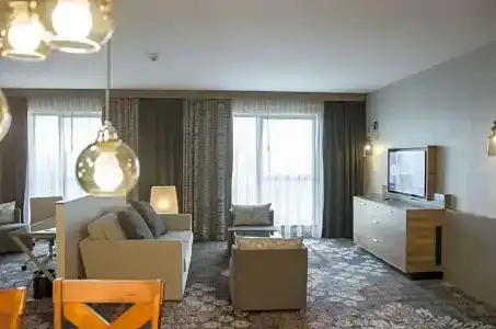 DoubleTree by Hilton Krakow & Convention Center - 83