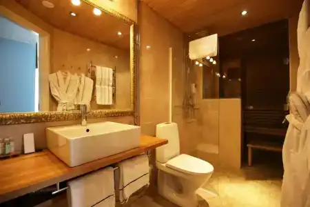 Boutique Yöpuu - 34