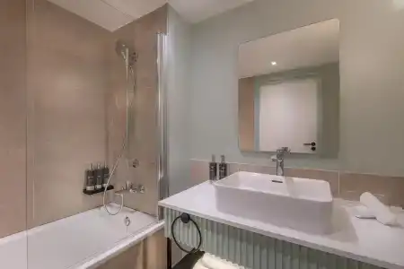 Mercure Reims Centre Cathédrale - 8