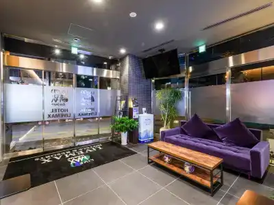 Livemax Asakusabashi-Ekimae - 1