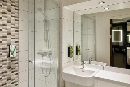 Premier Inn Euston - 3