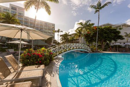 Sonesta Maho Beach & Casino - Все включено - 13
