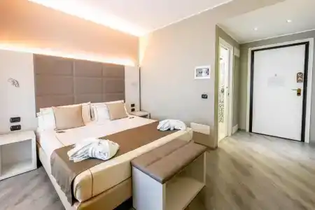 Acca Palace - 38