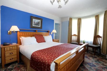 James Bay Inn, Suites & Cottage - 65