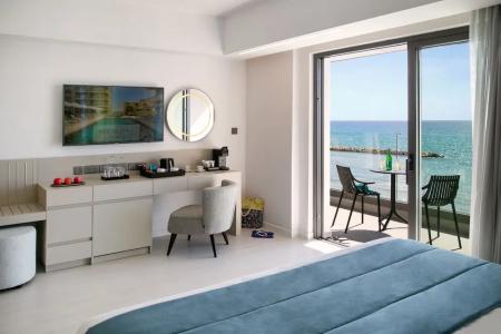 Mercure Larnaca Beach - 104