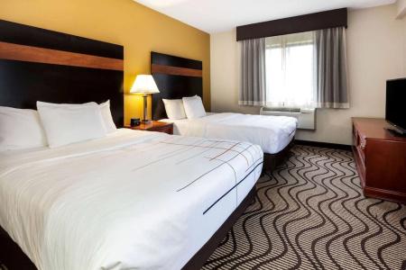 La Quinta Inn by Wyndham near Cedar Point - 55
