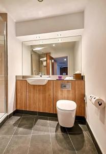 Park Regis Birmingham - 54