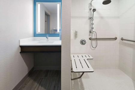 Hilton Garden Inn/Hanes Mall - 68
