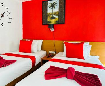 Pj Patong Resortel - 46