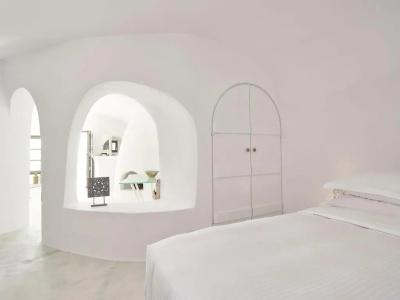 Astra Suites - 336