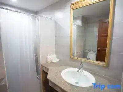 100 Islands Resort & Spa - 50