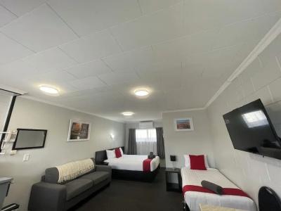Kensington - 1