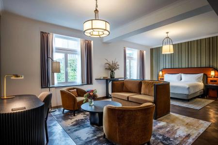 DoubleTree By Hilton Brussels City - 9