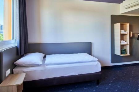 b&b Frankfurt-Airport - 31