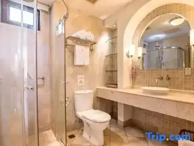 Aegean Suites Sanya Yalong Bay Resort - 24