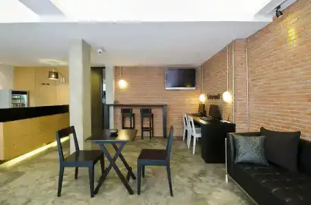 Di Place - 17