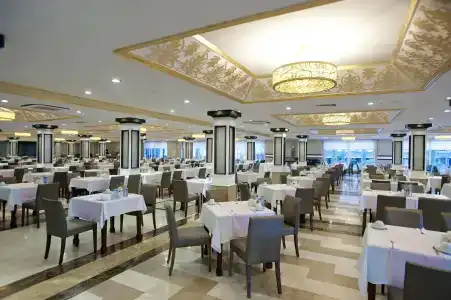 Crystal Tat Beach Golf Resort & Spa - Ultimate All Inclusive - 12