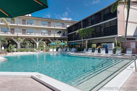 Caribbean Beach Club - 7