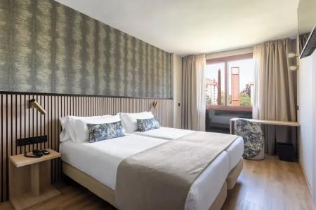 Rafaelhoteles Piramides - 49