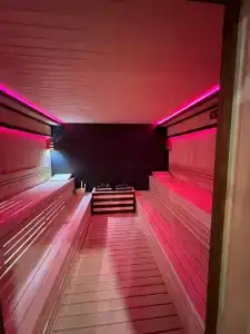 Sun City & Spa - 24
