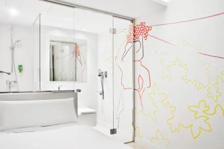 Ibis Styles Madrid Prado - 29