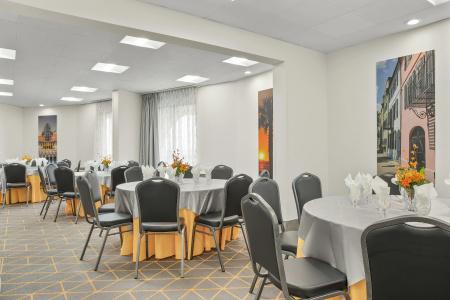 Holiday Inn Charleston-Riverview, An Ihg - 45