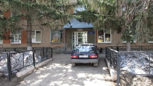 Нефтяник - 0