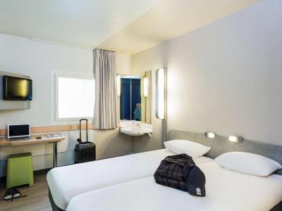 ibis budget Paris Porte De Montmartre - 33