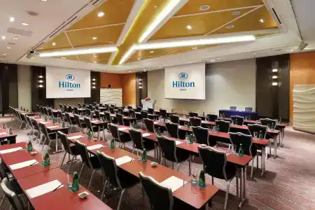 Hilton Osaka - 19