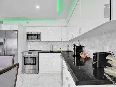 The Alexander All Suites - 174