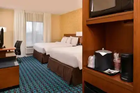 Fairfield Inn & Suites by Marriott East/Springfield - 44