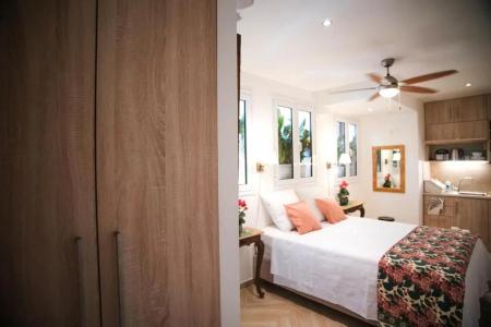 Rastoni Athens Suites near Acropolis at Tsatsou street - 3