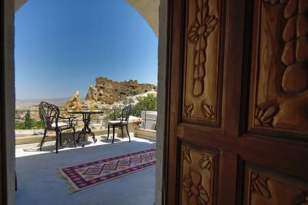 Phocas Cave Suites - 19