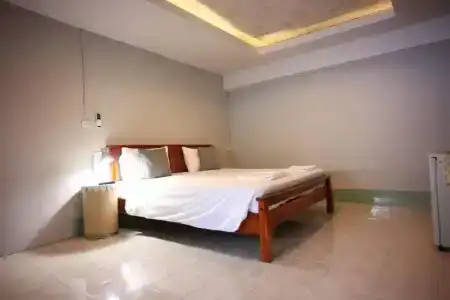 Marina hut guest house - 39
