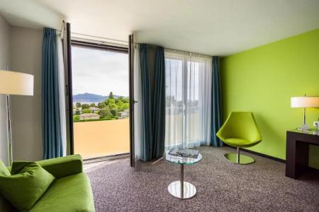 Starling Lausanne - 73