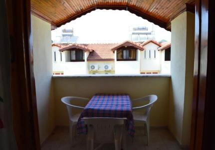 Erasmus Apart - 55
