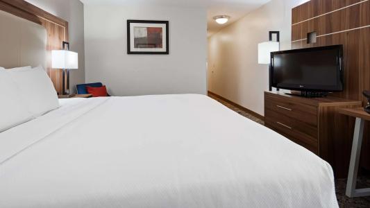 Best Western Plus Airport - Kci East - 81