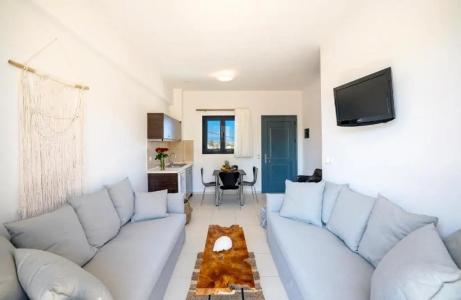 La Stella Suites - 90