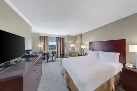 Renaissance Dallas North - 22