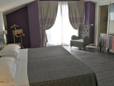 Savoia Regency - 1