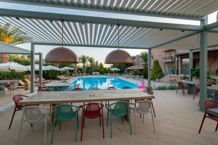 Apollo Resort Art - 37